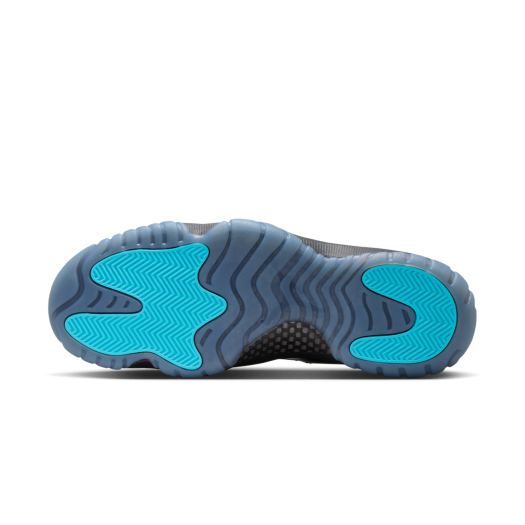 Air Jordan 11 Retro Gamma Blue