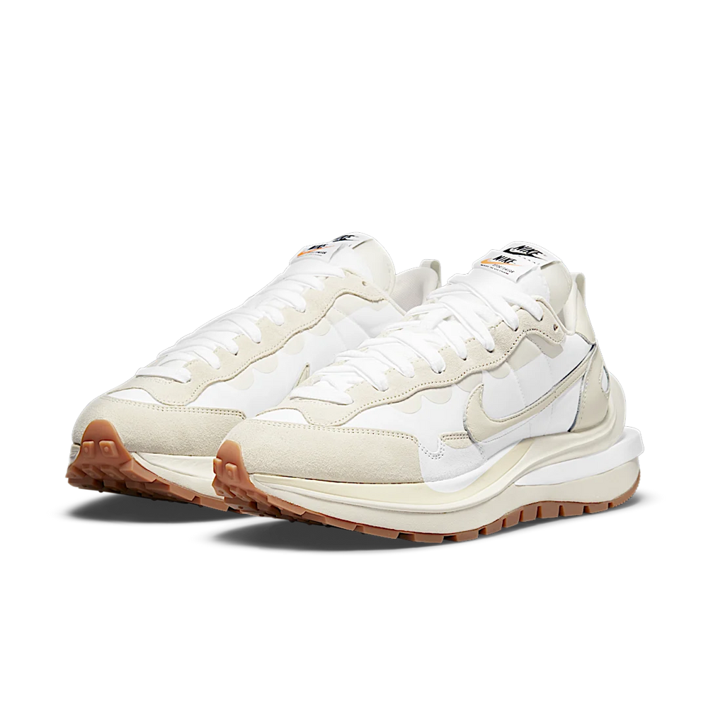 Nike Sacai Vaporwaffle Sail Gum